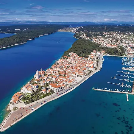 Апартаменты Gorgeous In